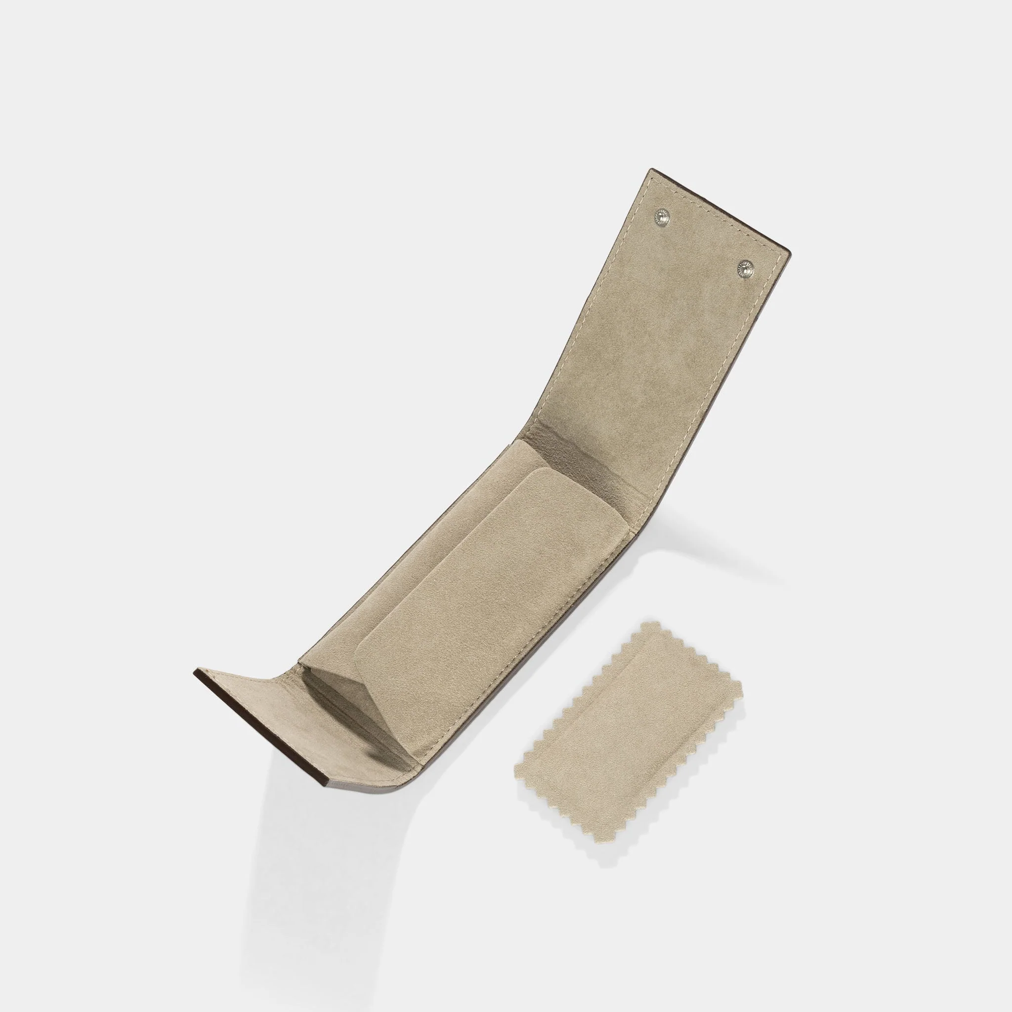 Chevalin Dark Brown Leather Watch Pouch - Image 3