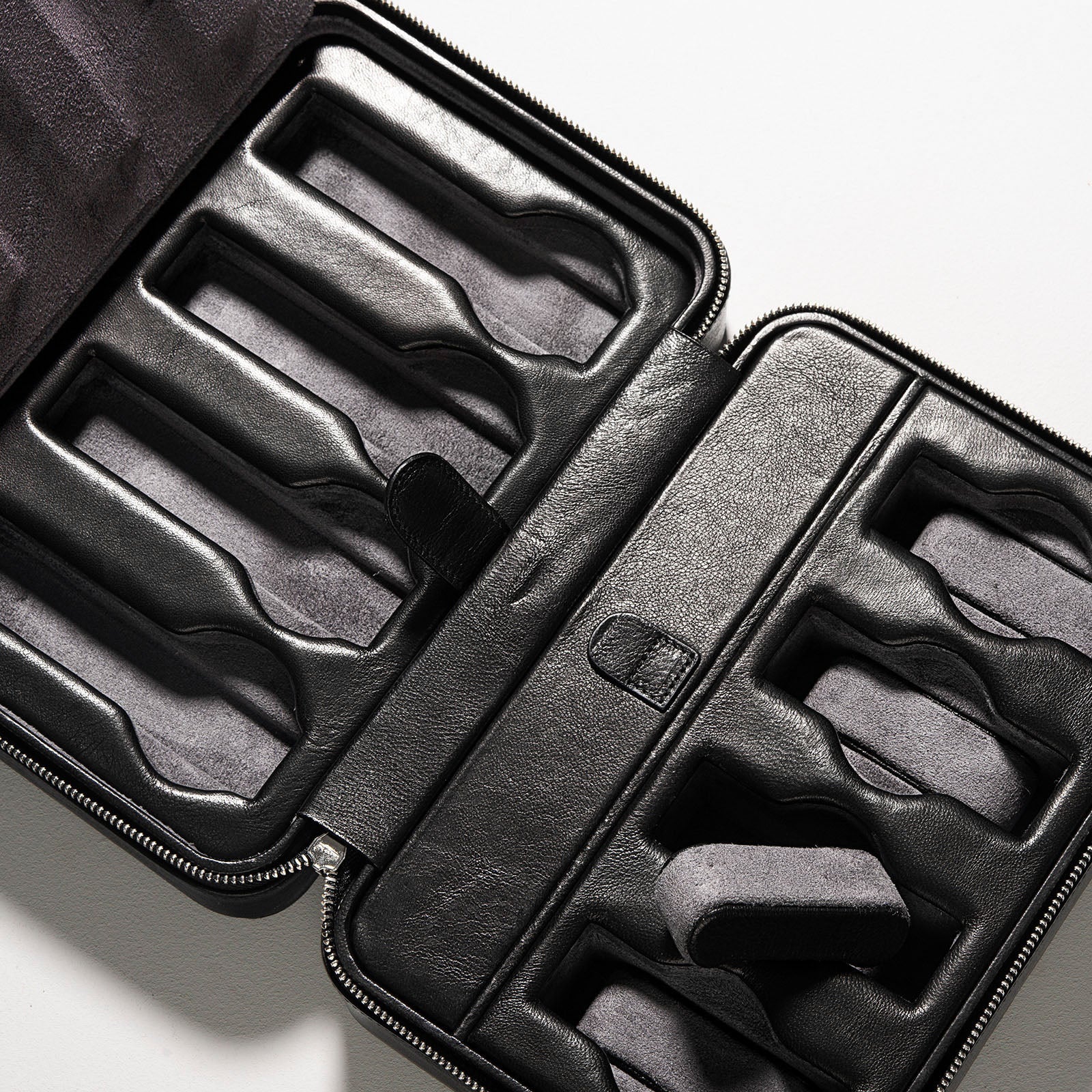 Black Luxury Leather Watch Box - Image 4