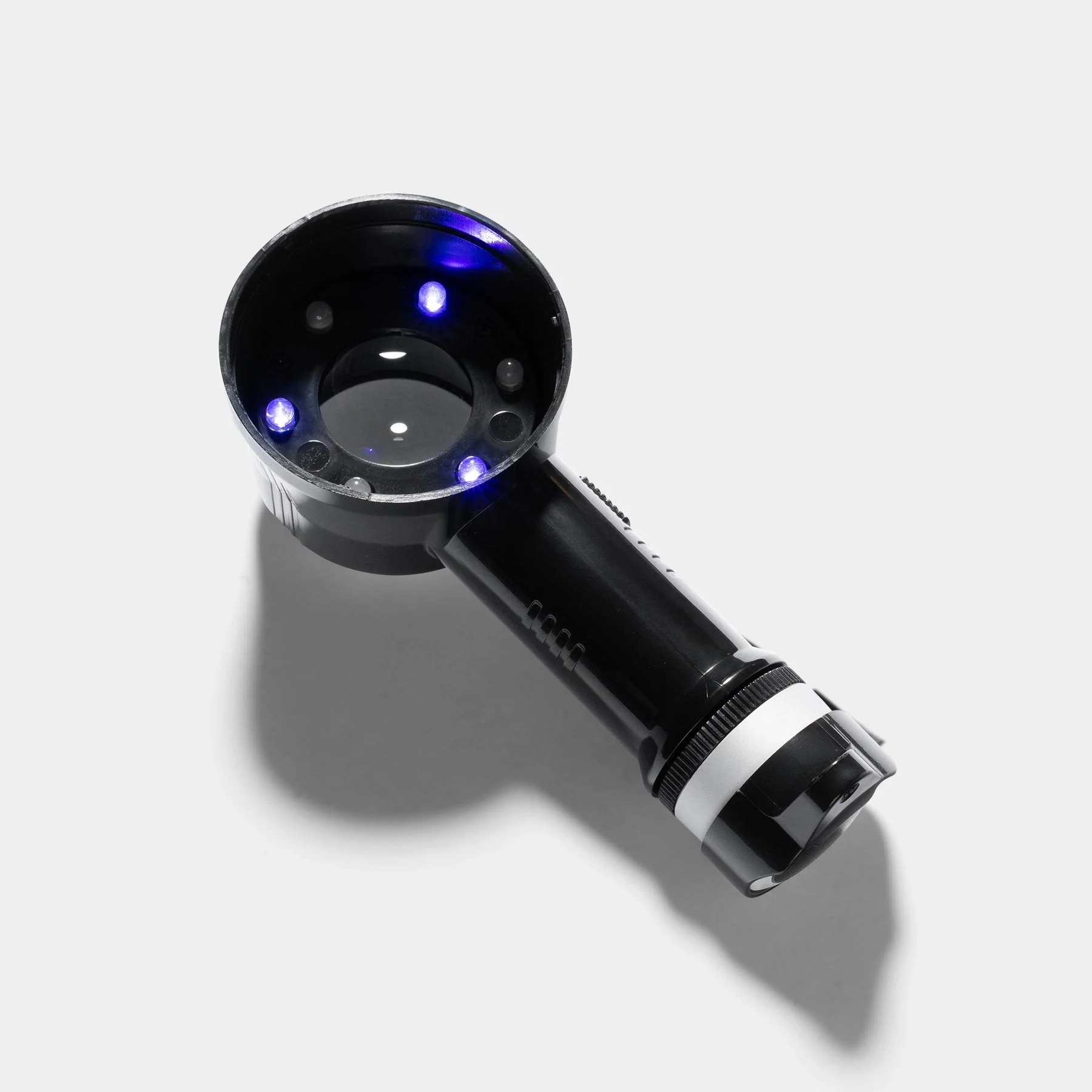 Carson CP-45 11.5x LED/UV Comfort Loupe - Image 5