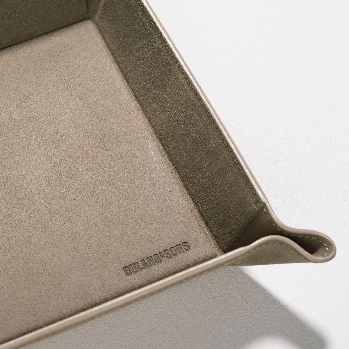 Grey Rugged Big Leather Valet Tray - Image 3