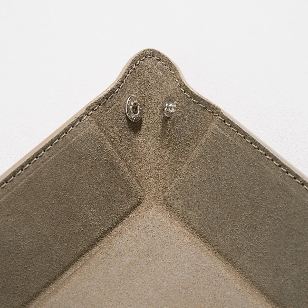 Grey Rugged Big Leather Valet Tray - Image 5