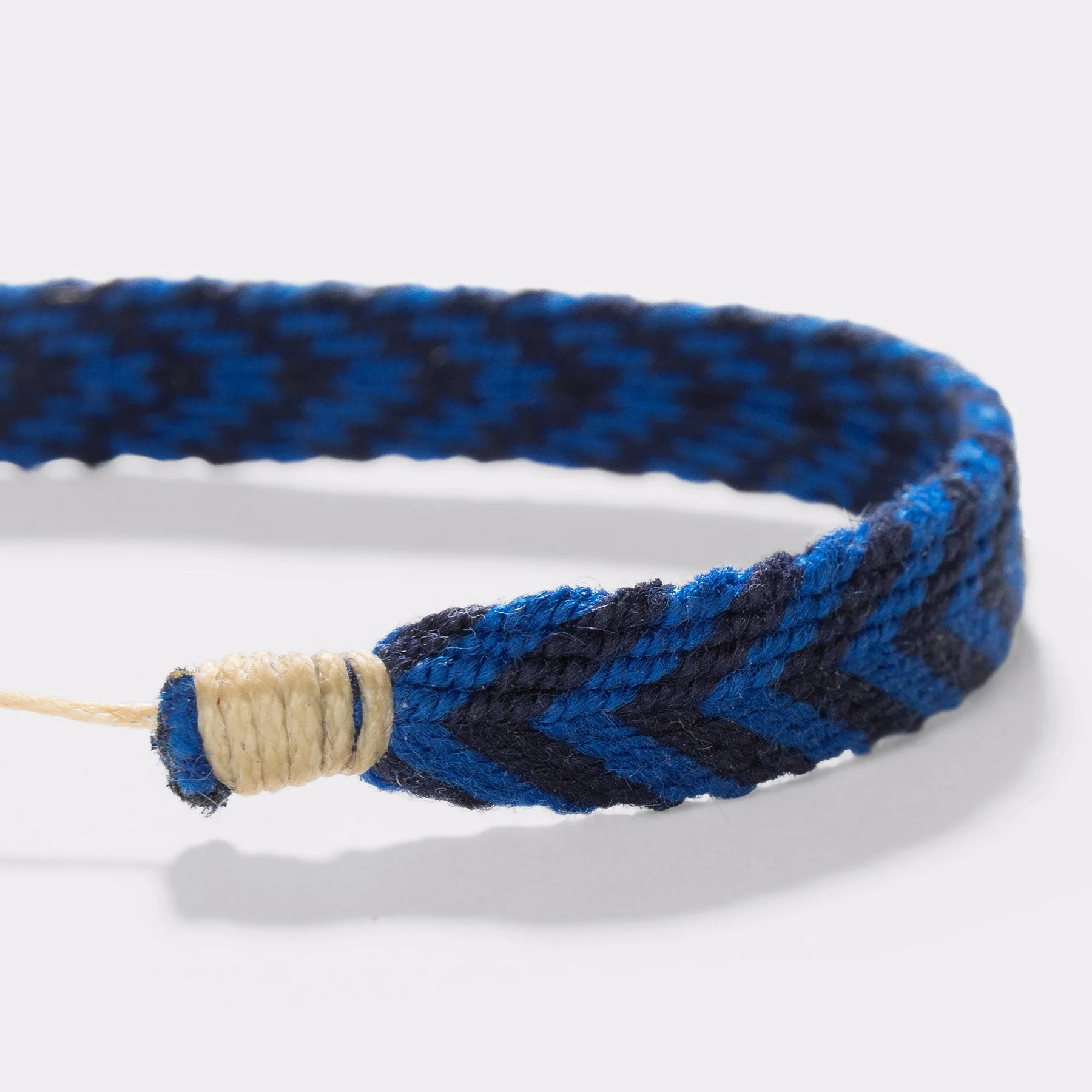 Guanabana Handmade Captain Bracelet Blue Arrows - Image 5