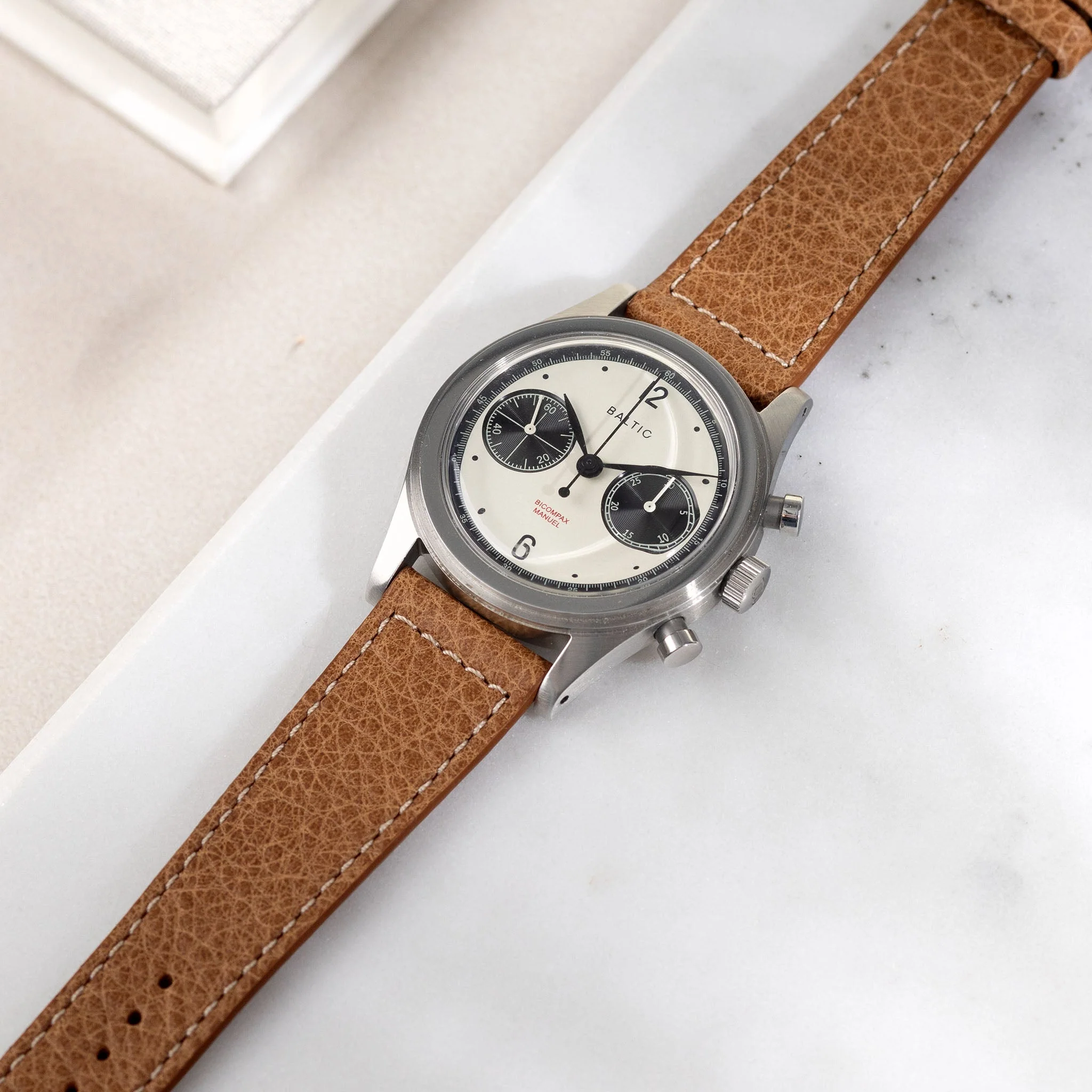 Kansas Brown Boxed Leather Watch Strap - Image 3