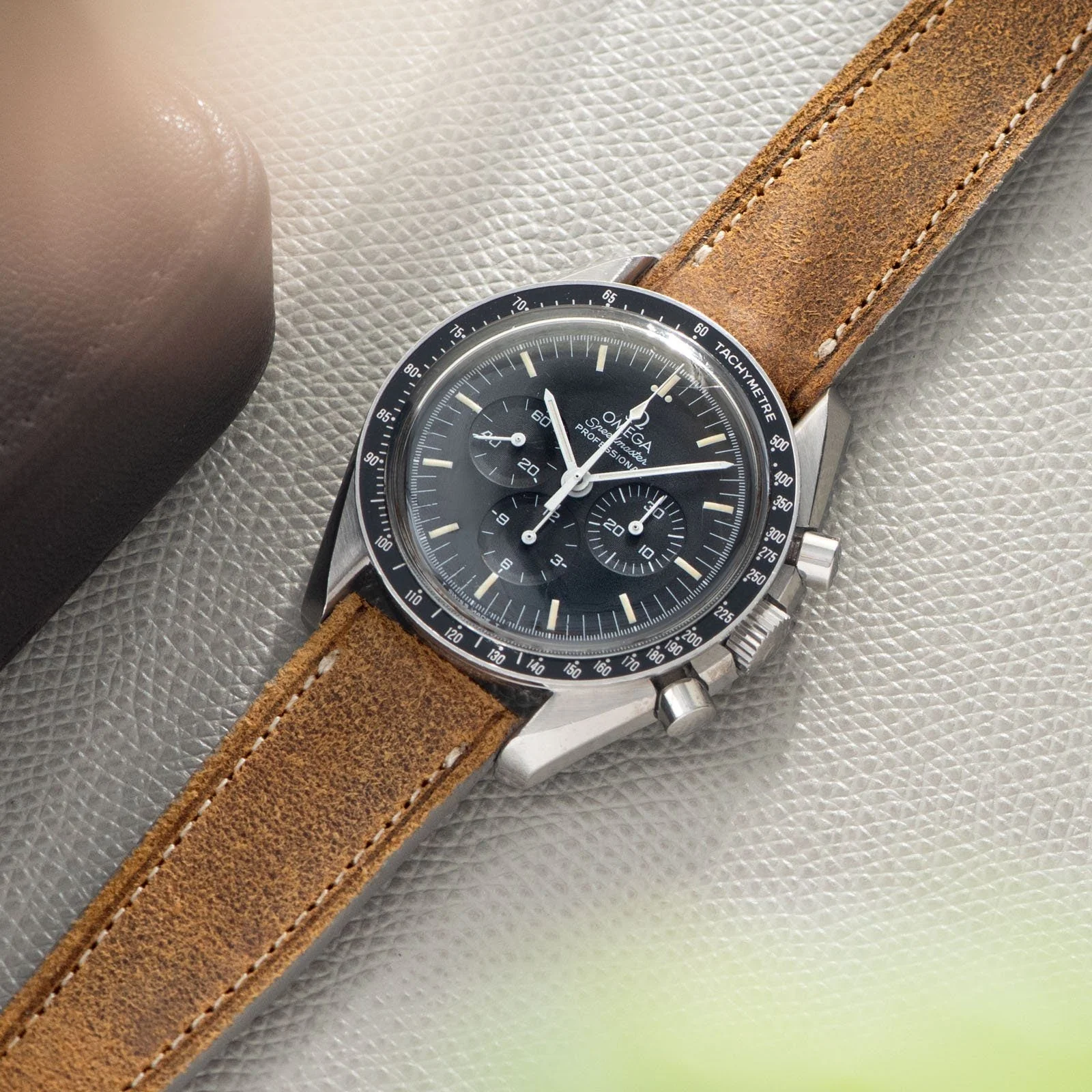 Le Marais Brown Leather Watch Strap - Image 5