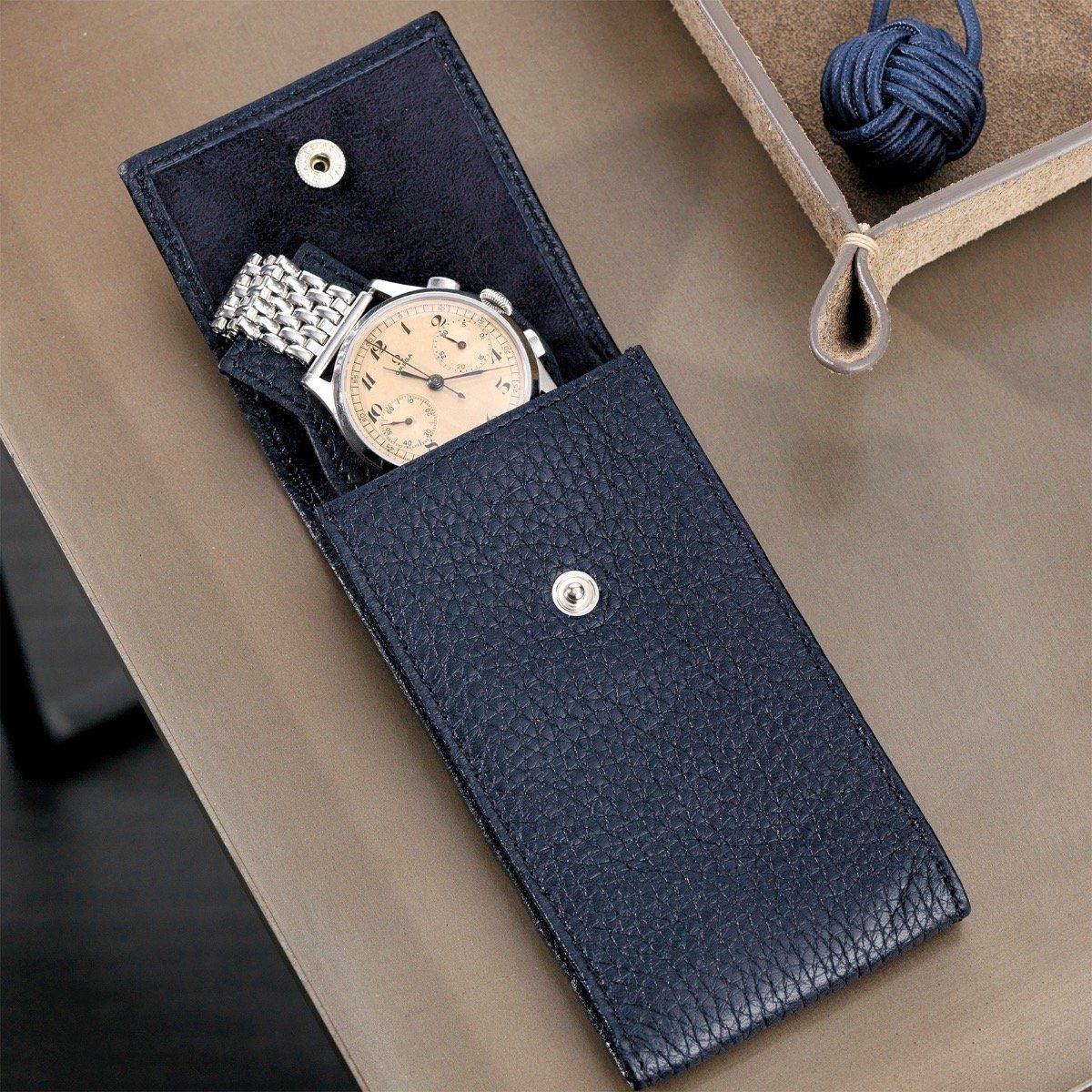 Oxford Blue Luxury Leather Watch Pouch - Image 5