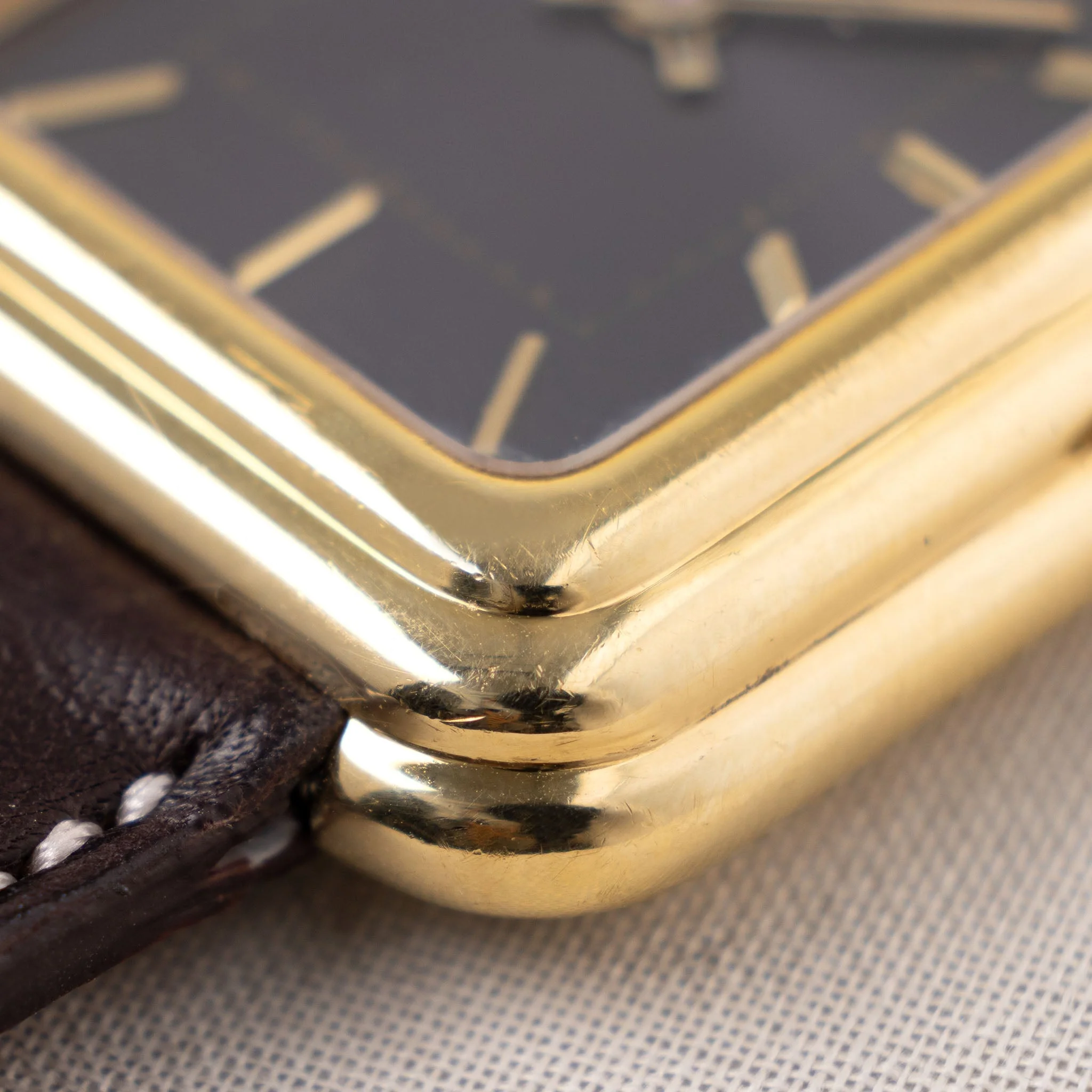 Piaget Grey Dial Beta 21 reference 14101 in 18k yellow gold - Image 8