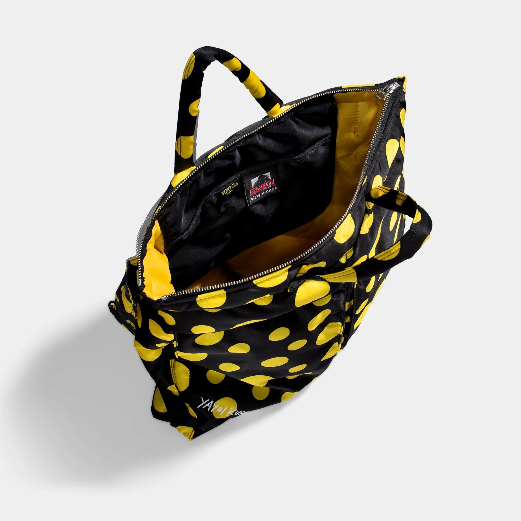 PORTER YOSHIDA X YAYOI KUSAMA HELMET BAG YELLOW DOTS - Image 7