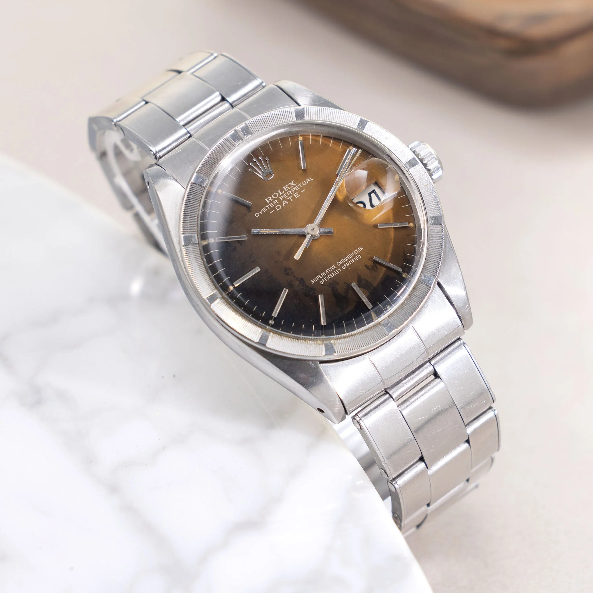 Rolex Date Tropical Gilt dial with box and original chronometer papers ref 1501 - Image 4