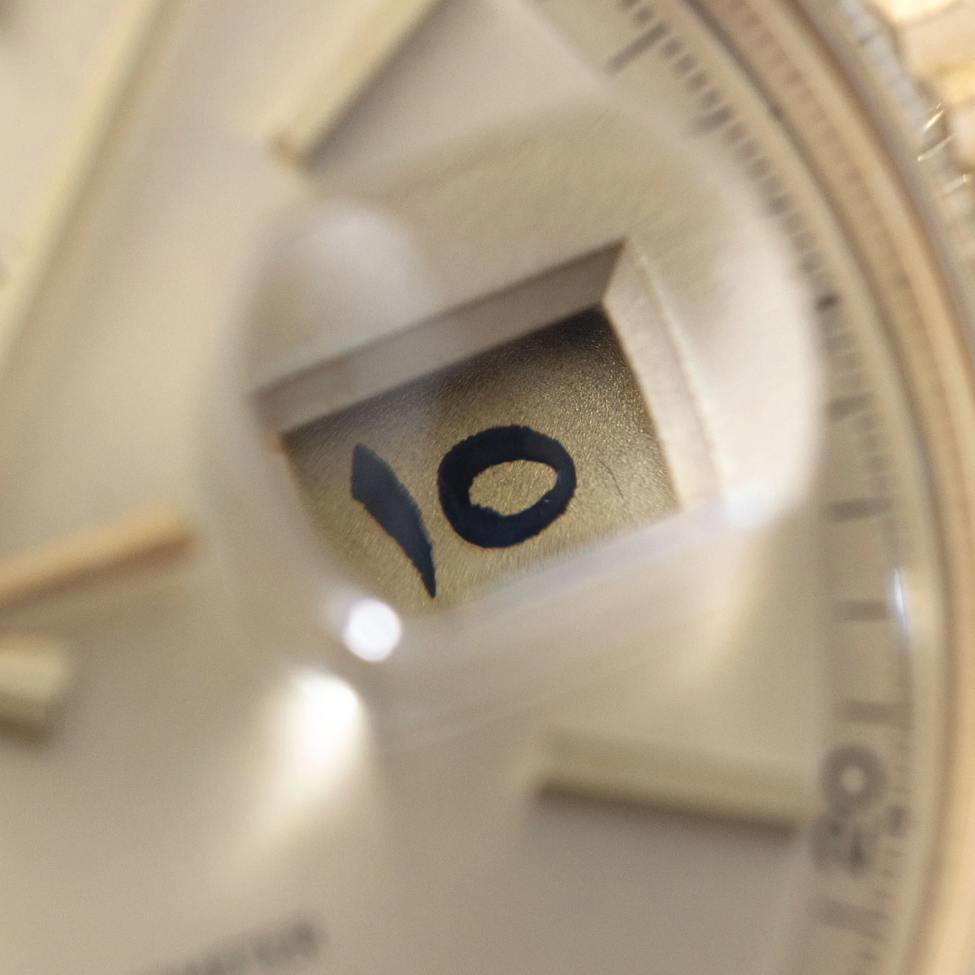 Rolex Day-Date 1803 Yellow Gold Cream Dial Arabic Day and Date - Image 4