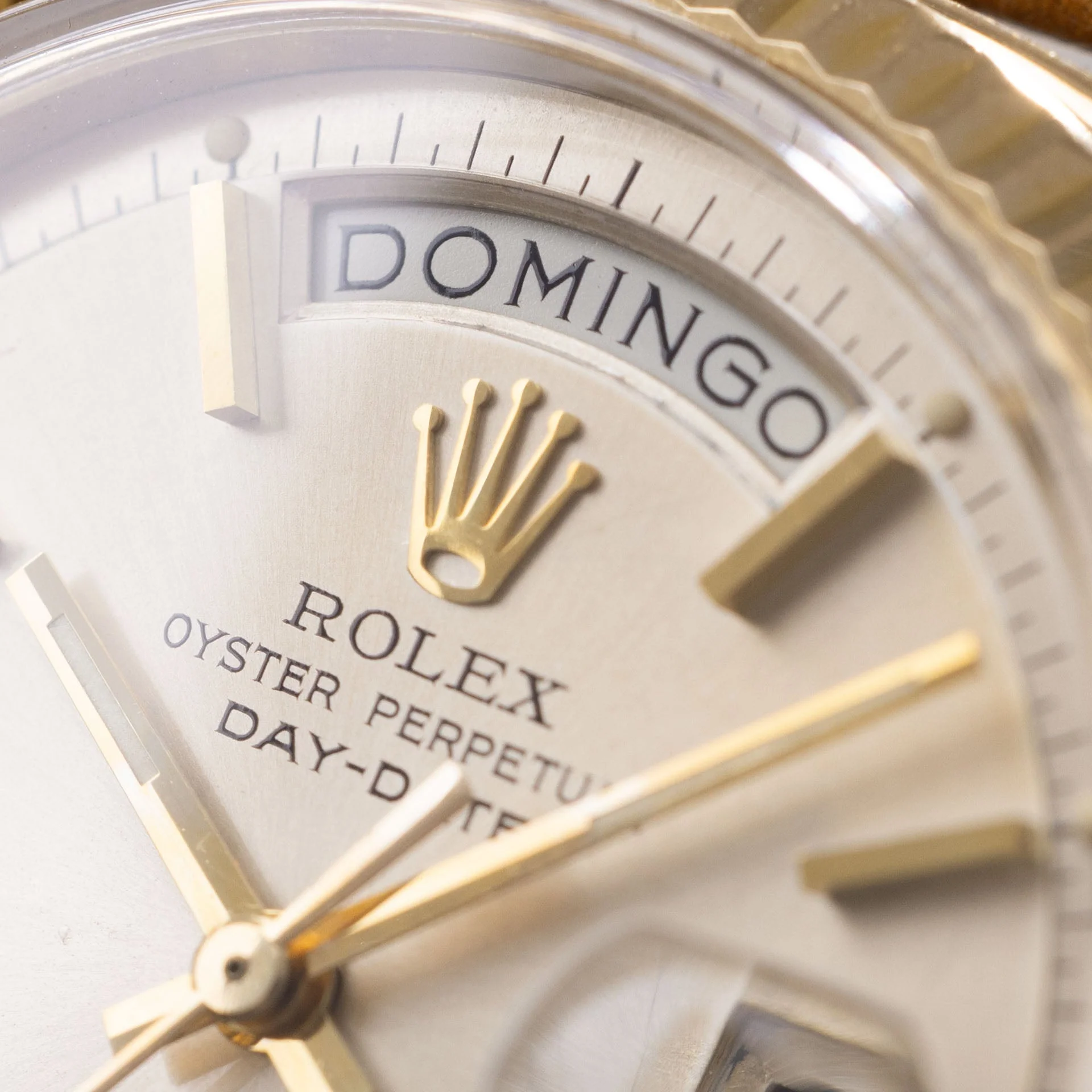 Rolex Day-Date 1803 Yellow Gold Cream Soleil Dial - Image 3
