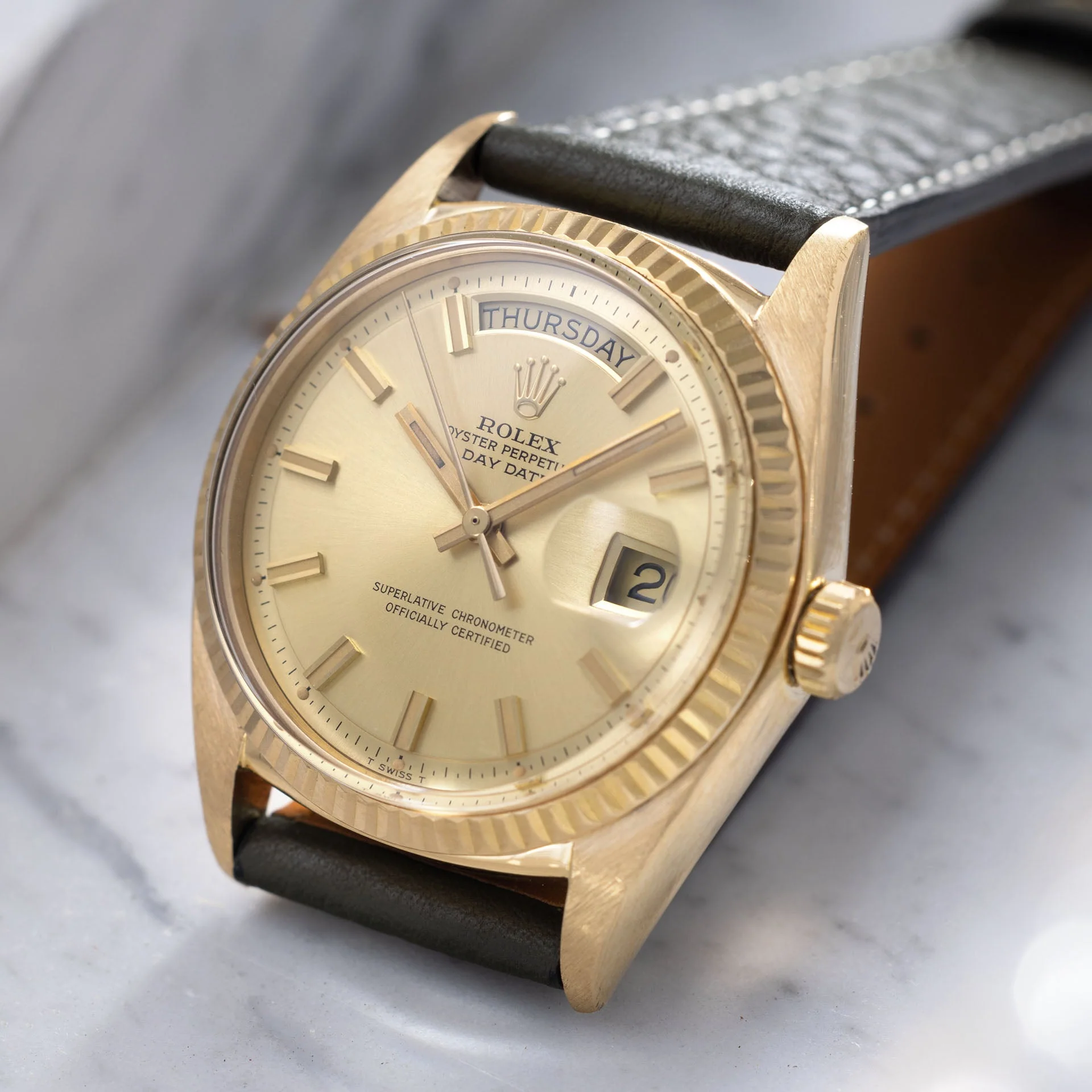 Rolex Day-Date 1803 Yellow Gold Wide Boy Dial - Image 3