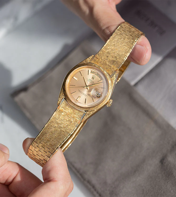 Rolex Day-Date 1806 Yellow Gold Florentine Finish on Brick Bracelet - Image 11