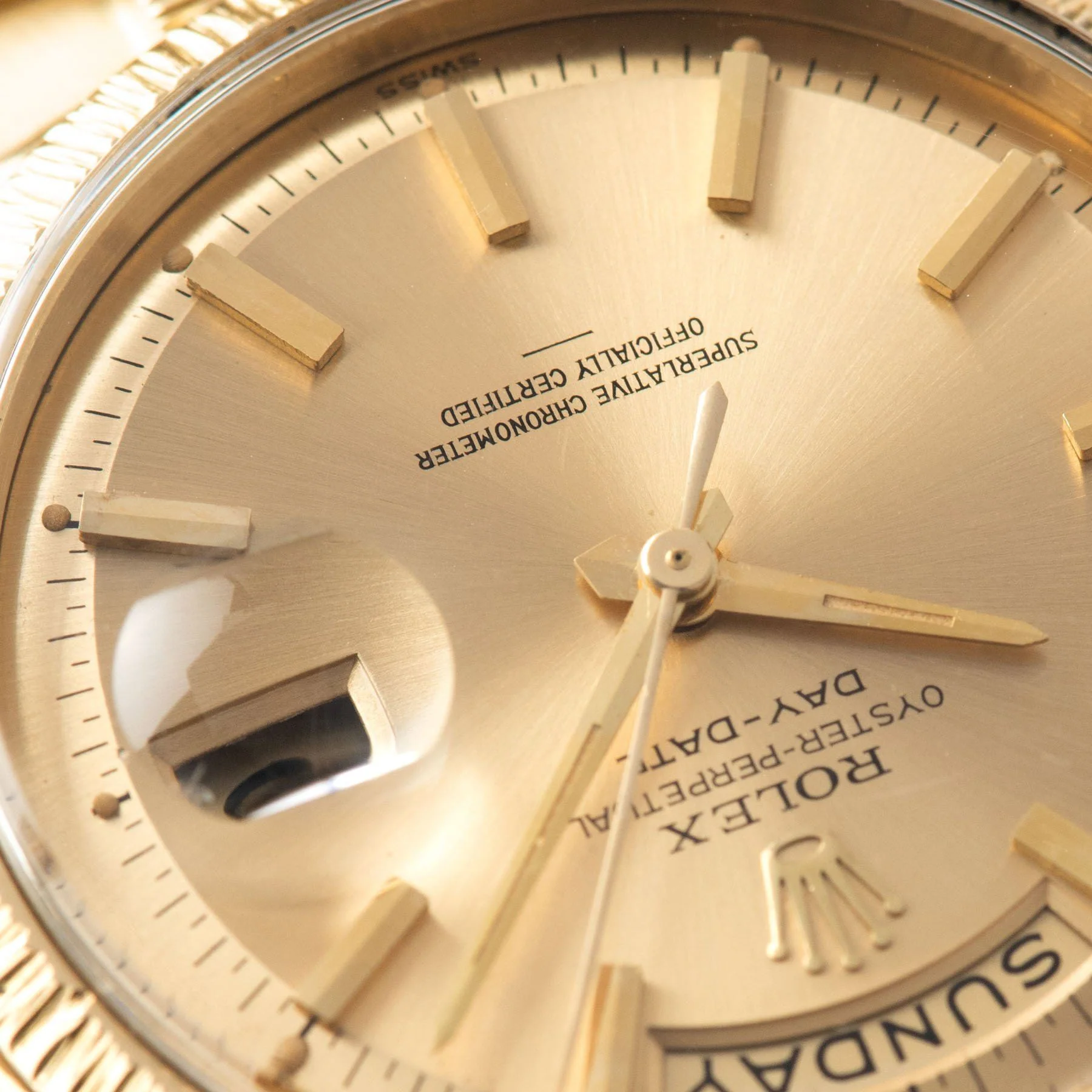 Rolex Day-Date Yellow Gold with Champagne Underline Dial 1807 - Image 4