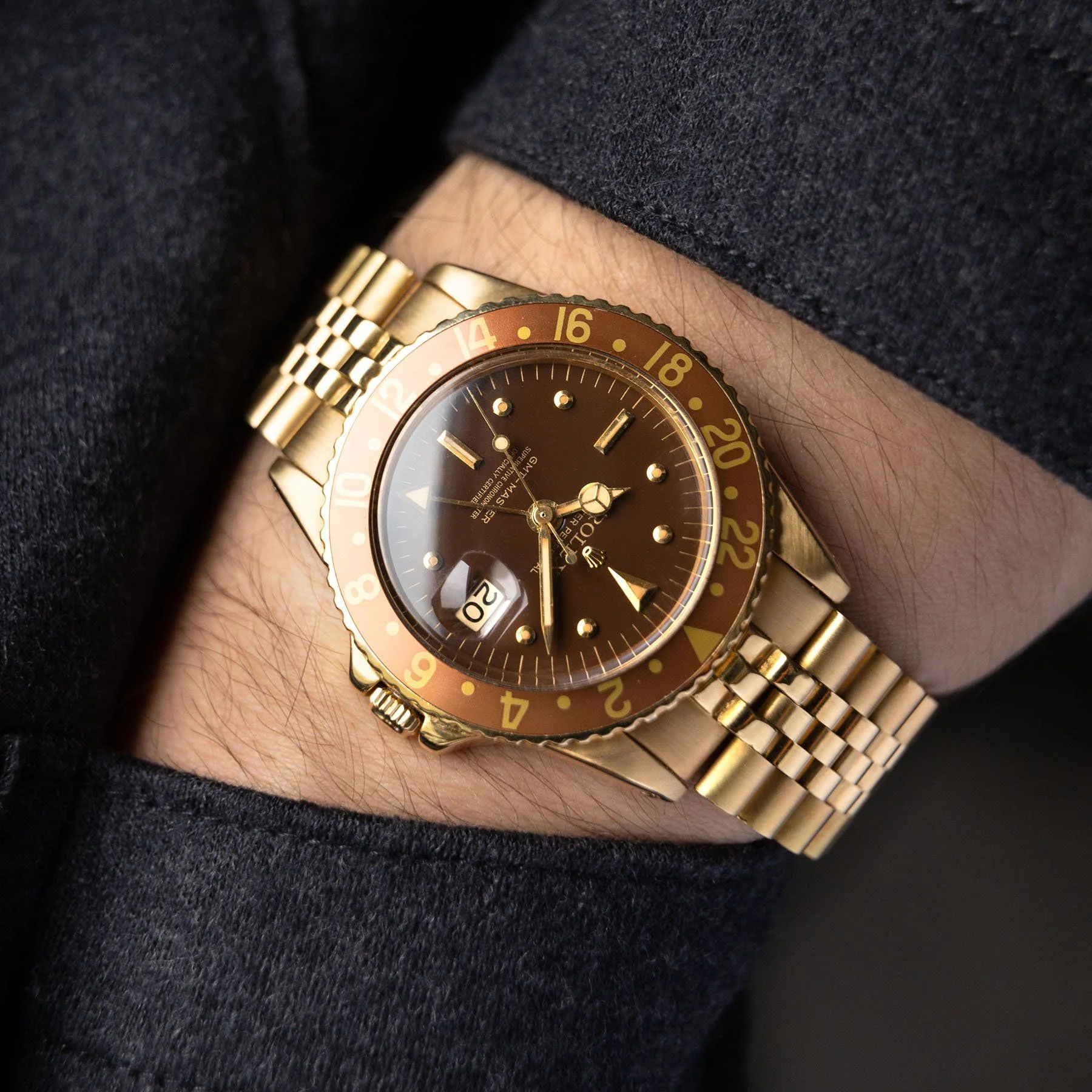 Rolex GMT Master Yellow 1675 Gold Brown Dial - Image 5