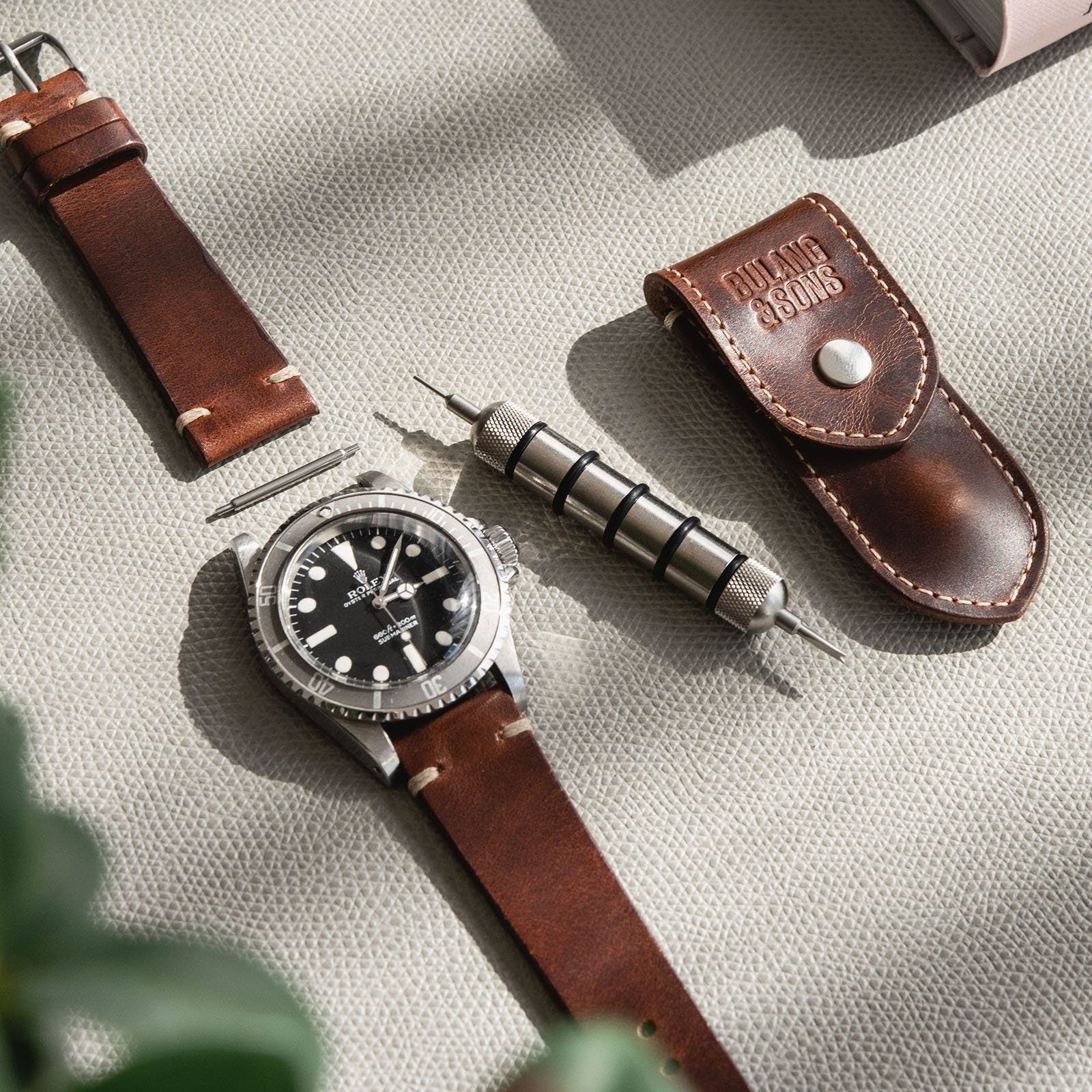 Siena Brown Spring Bar Travel Tool Set - Image 6