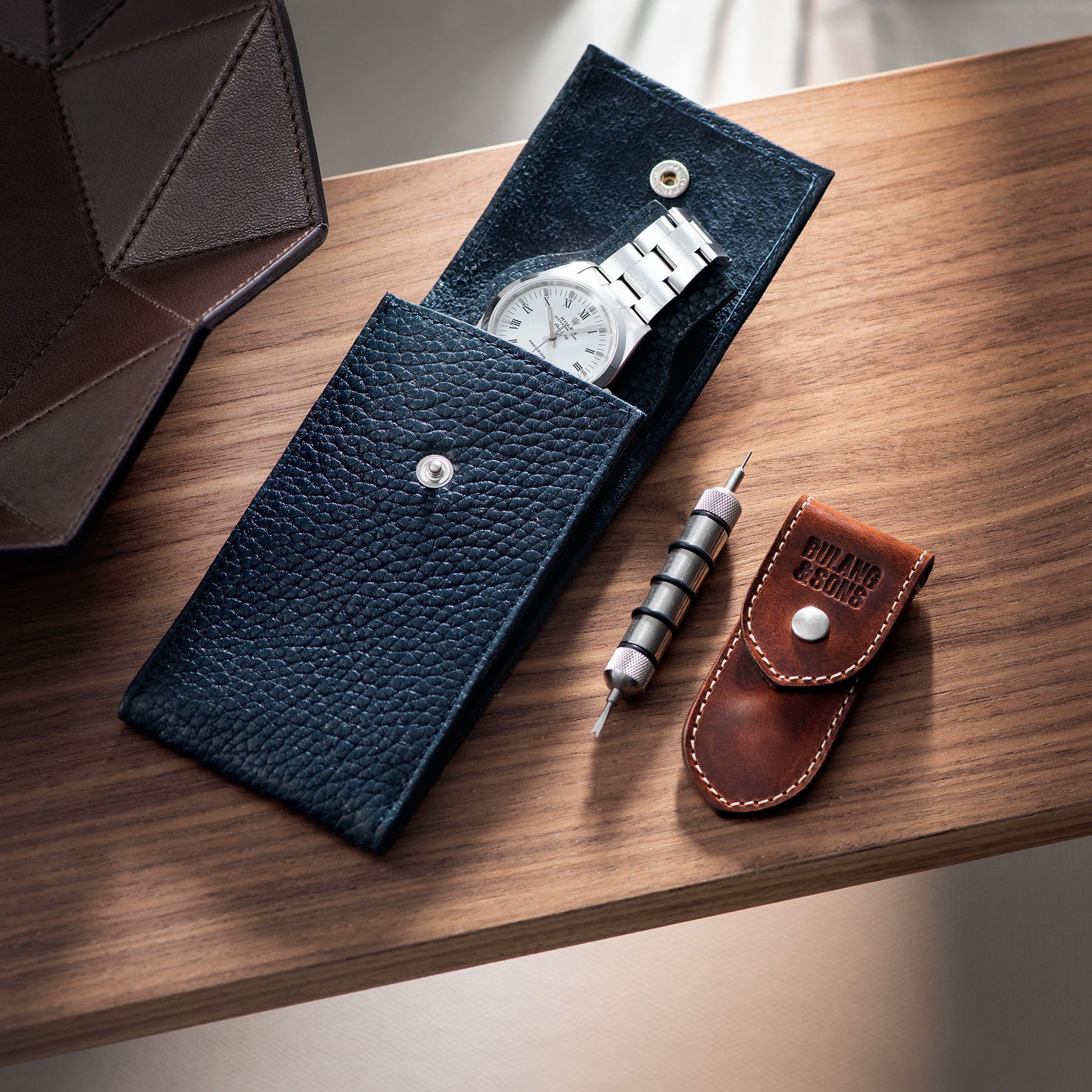 Siena Brown Spring Bar Travel Tool Set - Image 8