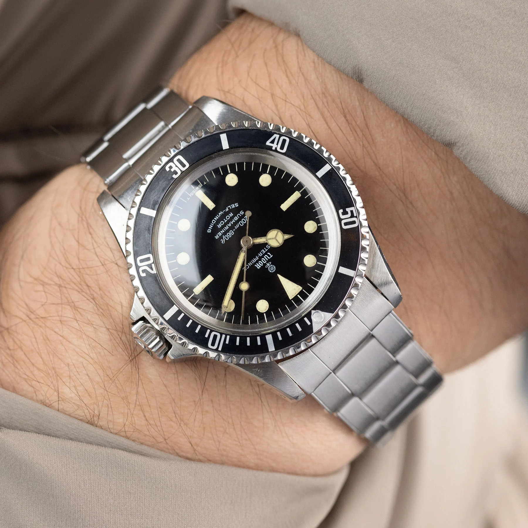 Tudor Submariner 7928 Glossy Dial with Gilt Minute Track - Image 7